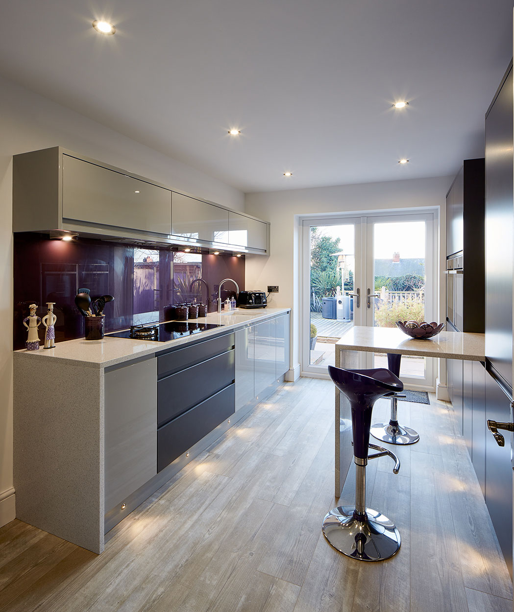 Inline Kitchens